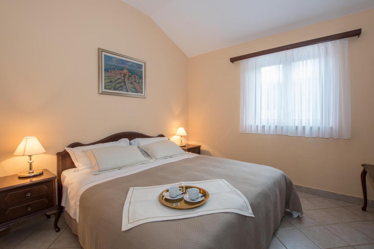 Viler Apartment *